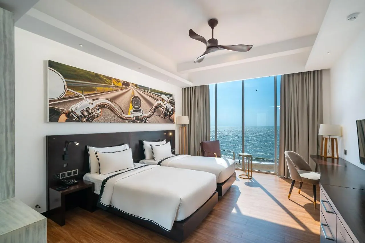 Regal Reseau Hotel & Spa Negombo