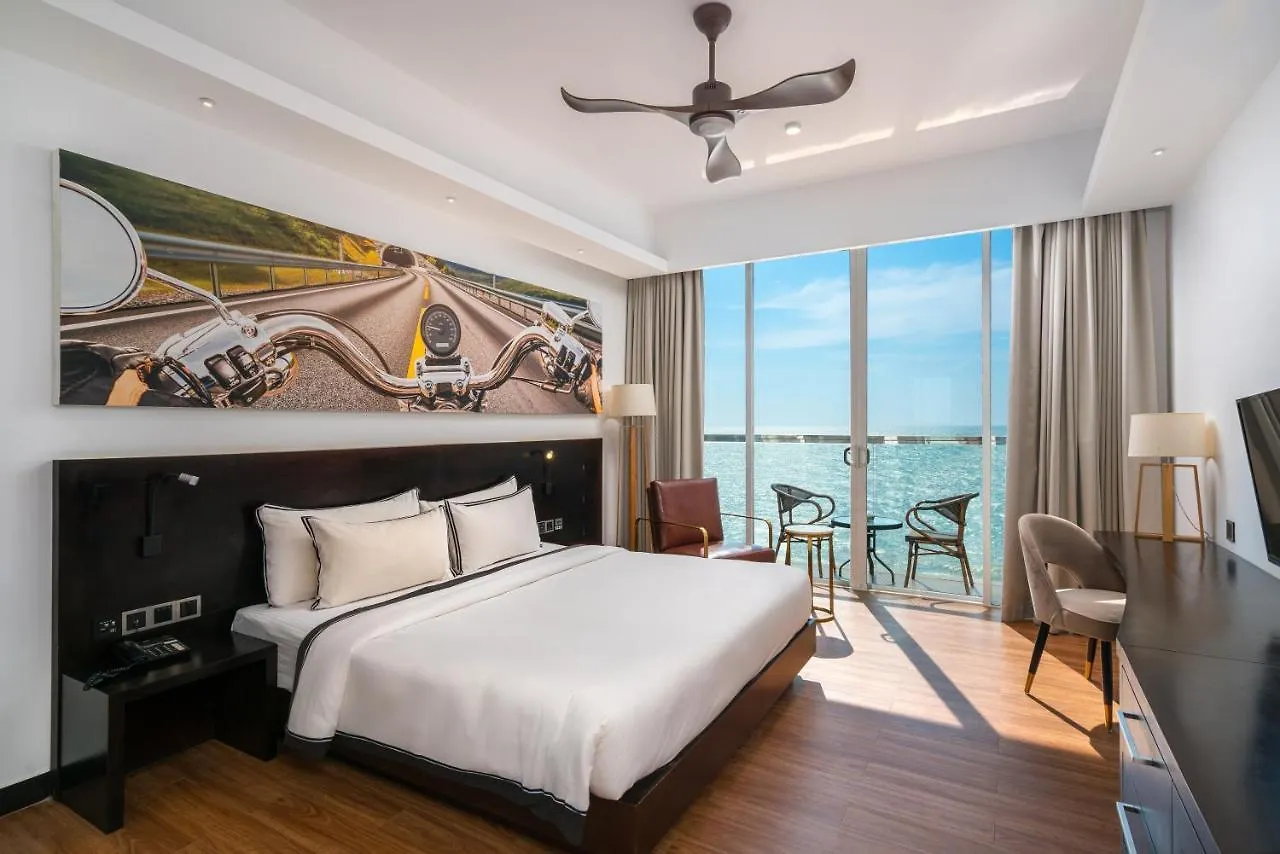 Regal Reseau Hotel & Spa Negombo