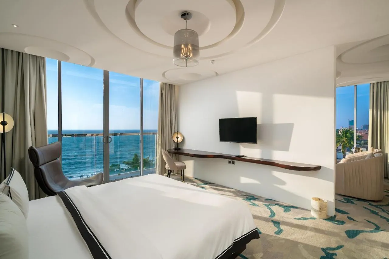 Regal Reseau Hotel & Spa Negombo